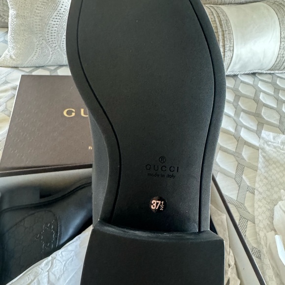 ❌SOLD❌Gucci Desinger - Picture 4 of 6